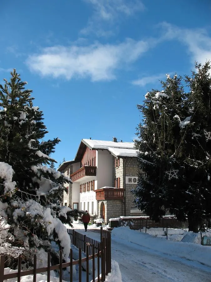 Hotel Bleis Ponte Di Legno