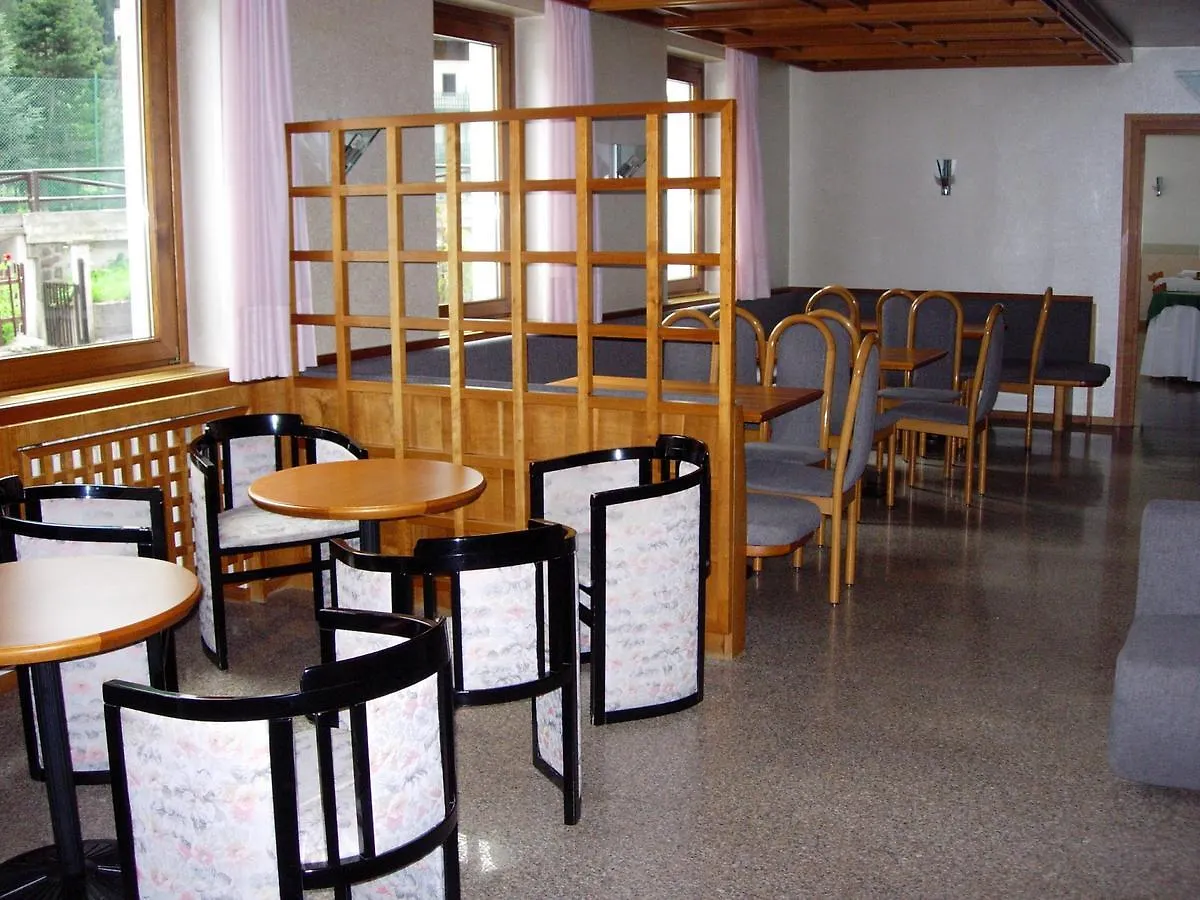 Hotel Bleis Ponte Di Legno