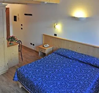 Hotel Bleis Ponte Di Legno